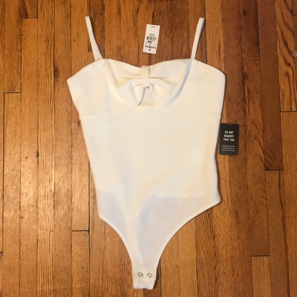 NEW WITH TAGS Express White Bodysuit